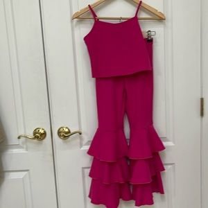 Two piece pink girls outfit